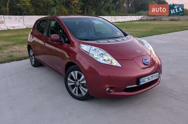 Хэтчбек Nissan Leaf 2013 в Луцке