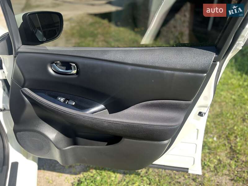 Хетчбек Nissan Leaf 2020 в Бердичеві