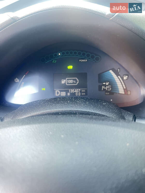 Хэтчбек Nissan Leaf 2015 в Черноморске фото 37 Хэтчбек Nissan Leaf 2015 в Черноморске