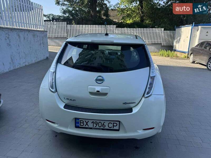 Хэтчбек Nissan Leaf 2014 в Каменец-Подольском фото 10 Хэтчбек Nissan Leaf 2014 в Каменец-Подольском