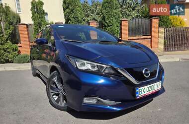 Хэтчбек Nissan Leaf 2019 в Хмельницком