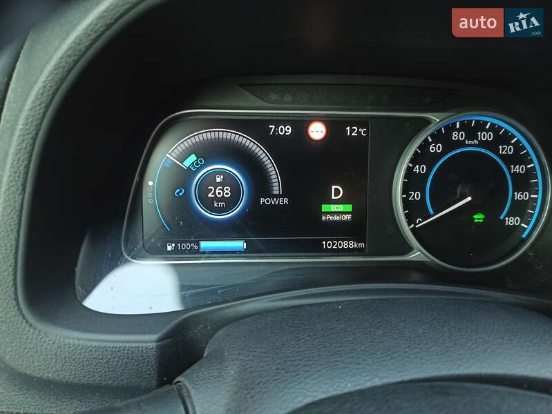 Хэтчбек Nissan Leaf 2018 в Виннице
