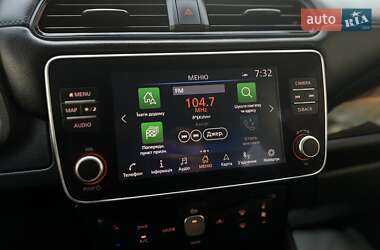 Хэтчбек Nissan Leaf 2021 в 