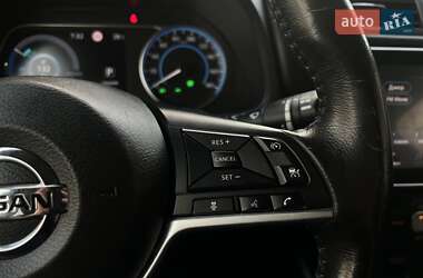 Хэтчбек Nissan Leaf 2021 в 