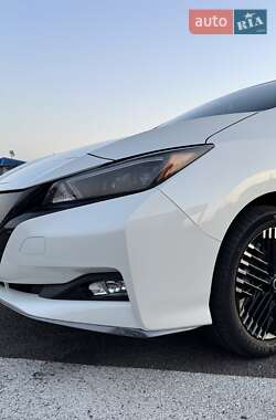 Хэтчбек Nissan Leaf 2023 в Ровно