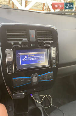 Хэтчбек Nissan Leaf 2013 в Виннице