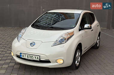 Хетчбек Nissan Leaf 2013 в Івано-Франківську