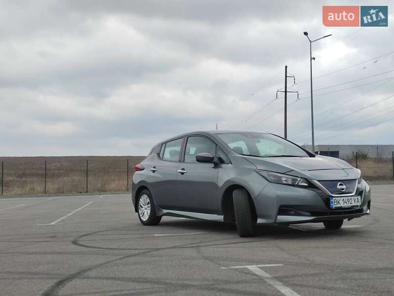 Хэтчбек Nissan Leaf 2020 в Ровно