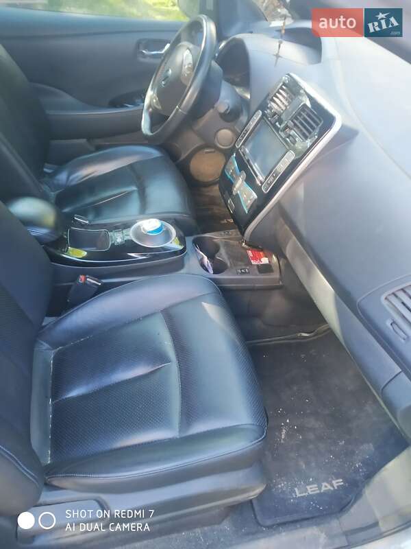 Хэтчбек Nissan Leaf 2014 в Коломые фото 2 Хэтчбек Nissan Leaf 2014 в Коломые