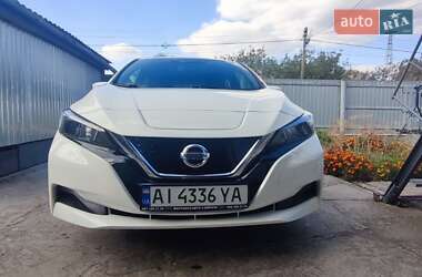 Хэтчбек Nissan Leaf 2021 в Мотовиловке