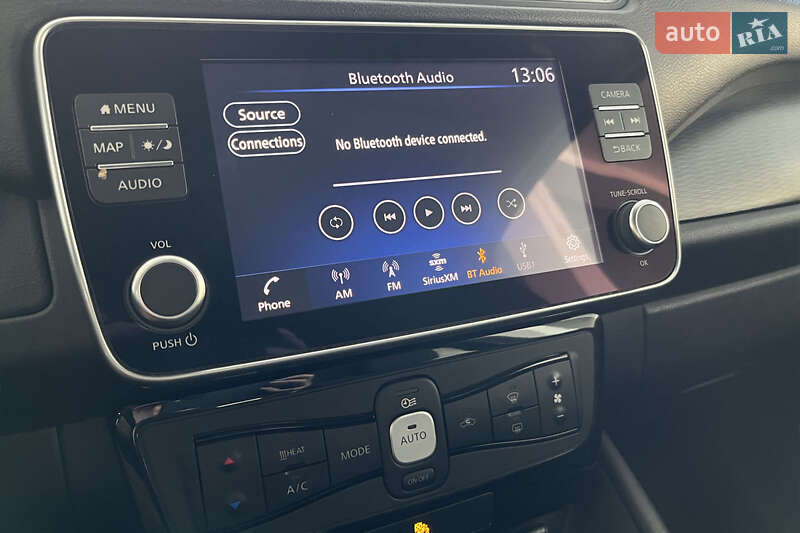 Хэтчбек Nissan Leaf 2019 в Шептицькому