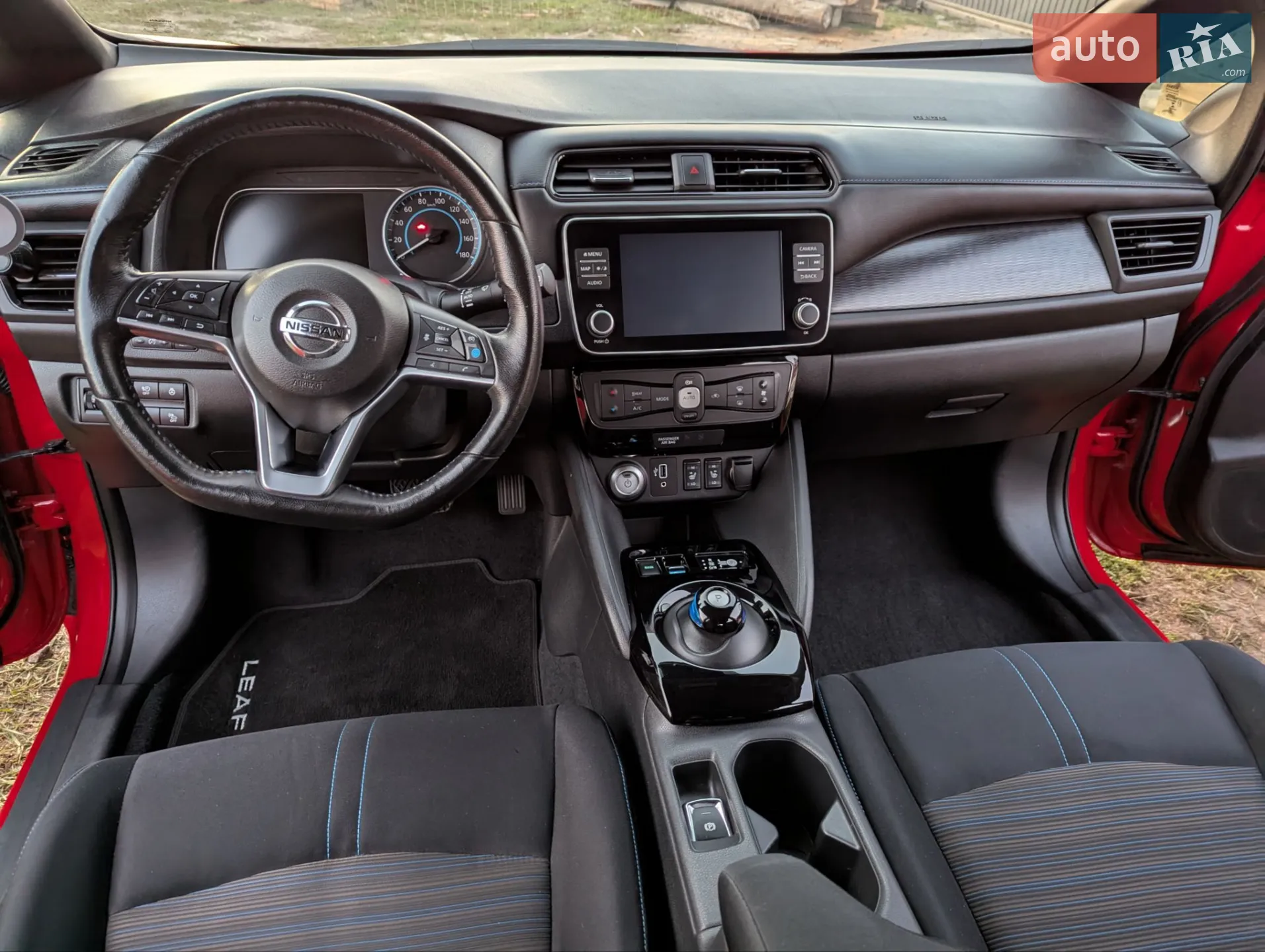 2020 Nissan Leaf - мініатюра 11