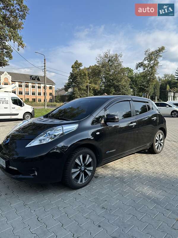 Хэтчбек Nissan Leaf 2013 в Дрогобыче фото 2 Хэтчбек Nissan Leaf 2013 в Дрогобыче
