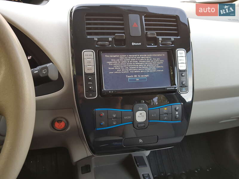 Хэтчбек Nissan Leaf 2012 в Белой Церкви