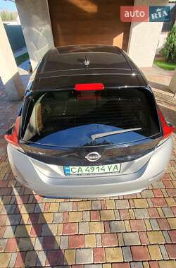 Хэтчбек Nissan Leaf 2022 в Черкассах