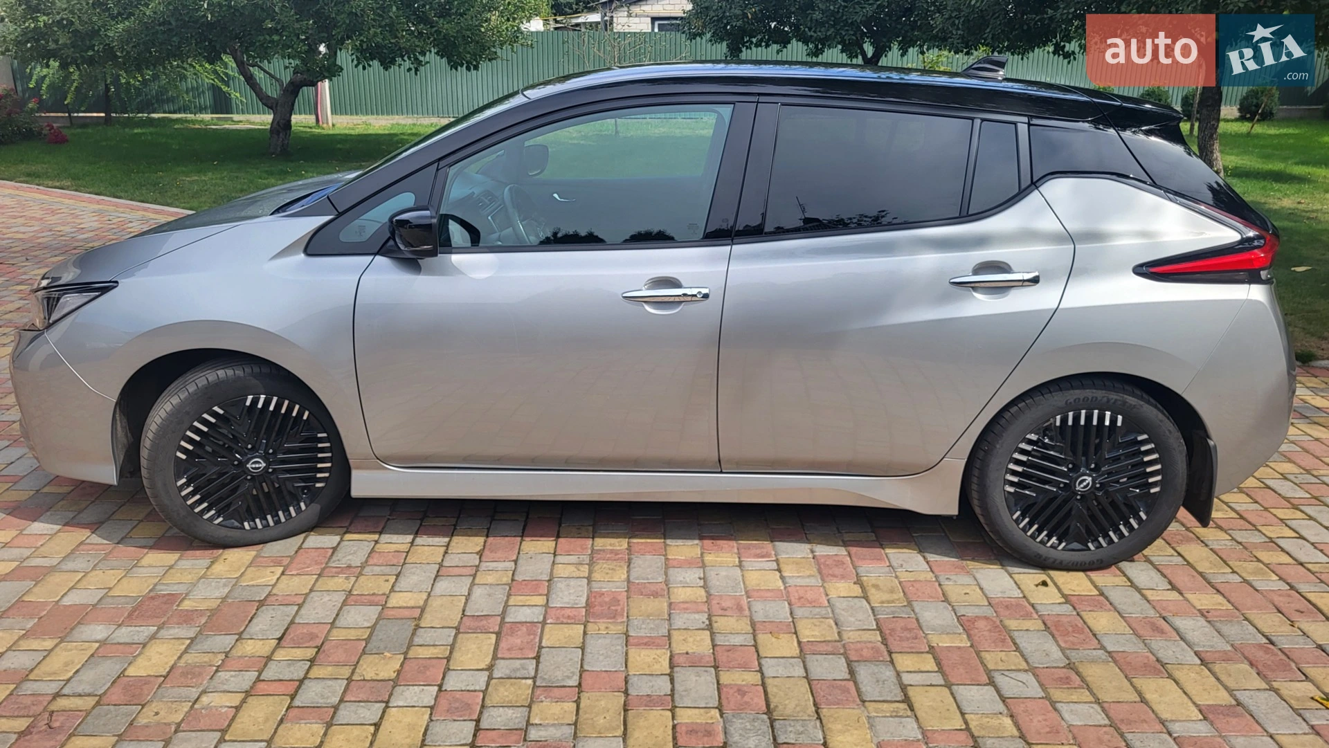 2022 Nissan Leaf - мініатюра 4