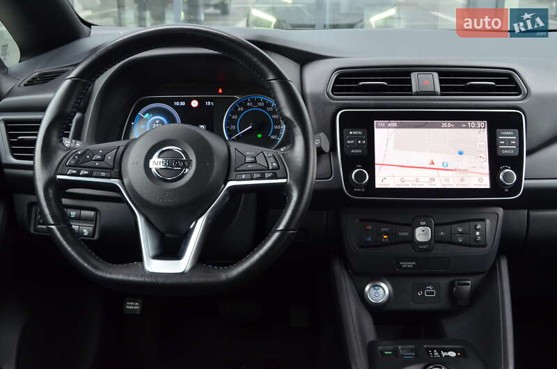 Хэтчбек Nissan Leaf 2020 в Львове