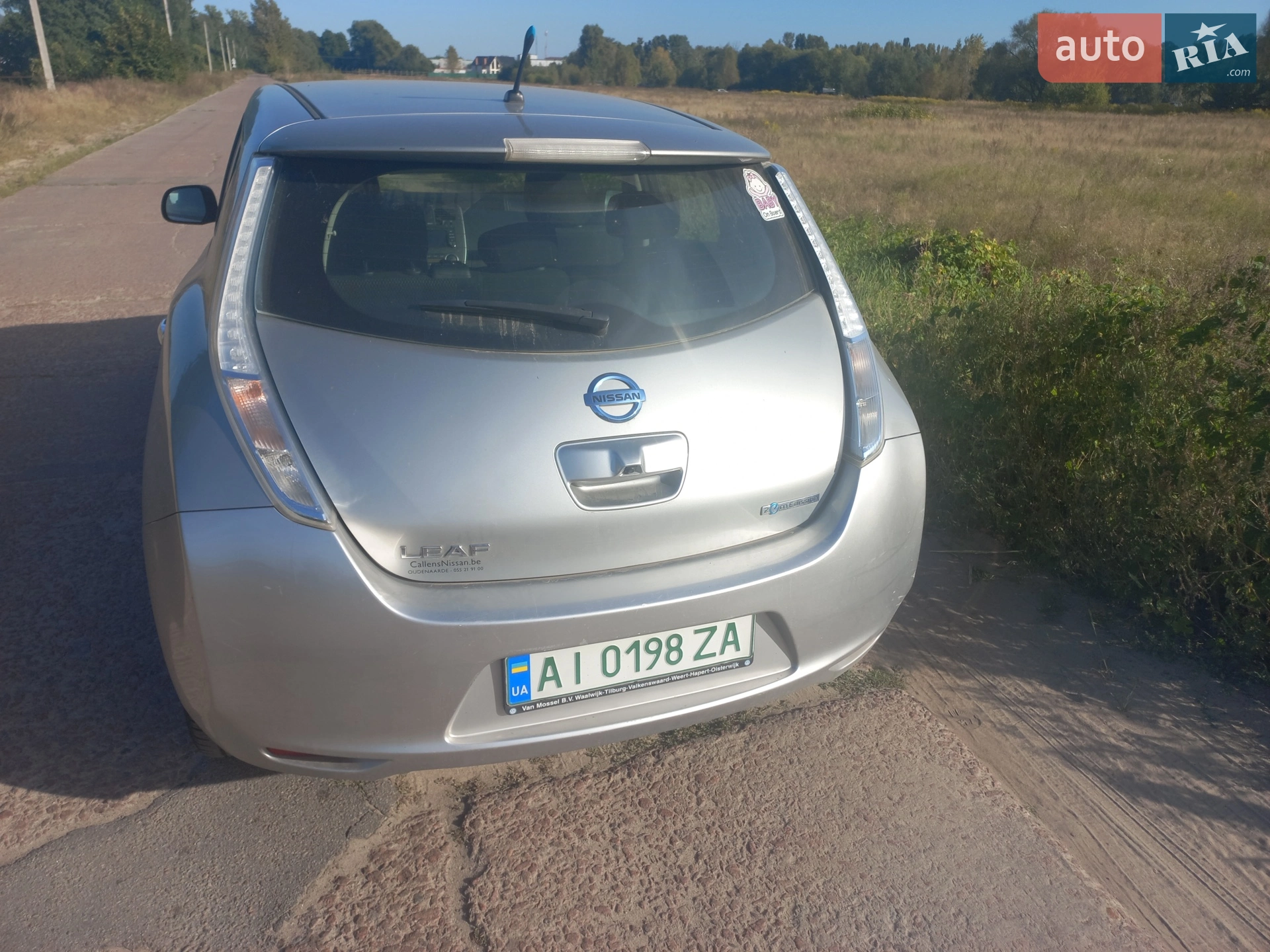 2013 Nissan Leaf - мініатюра 9