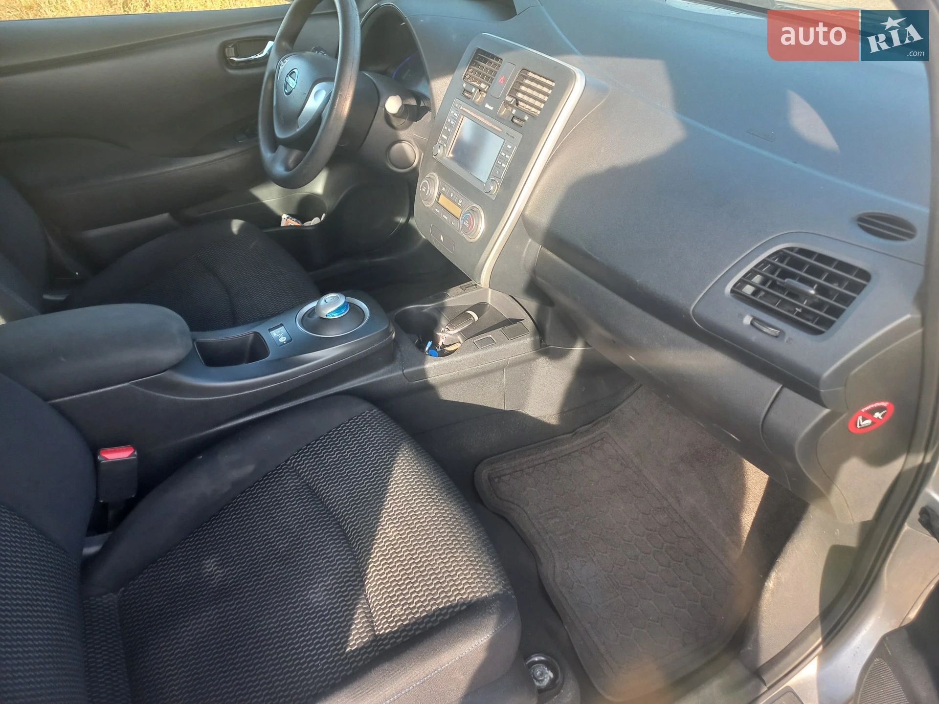 2013 Nissan Leaf - мініатюра 22