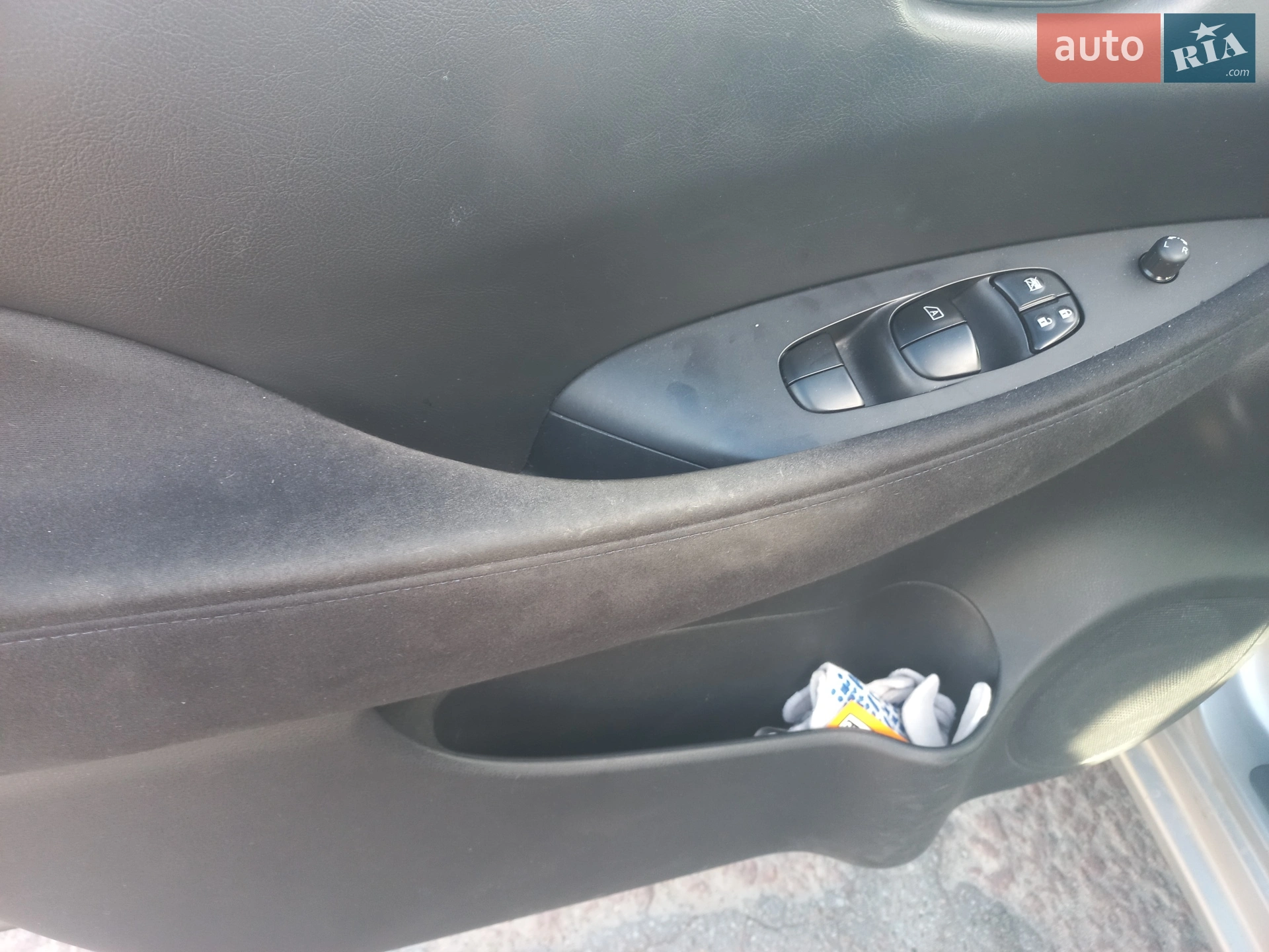2013 Nissan Leaf - мініатюра 46