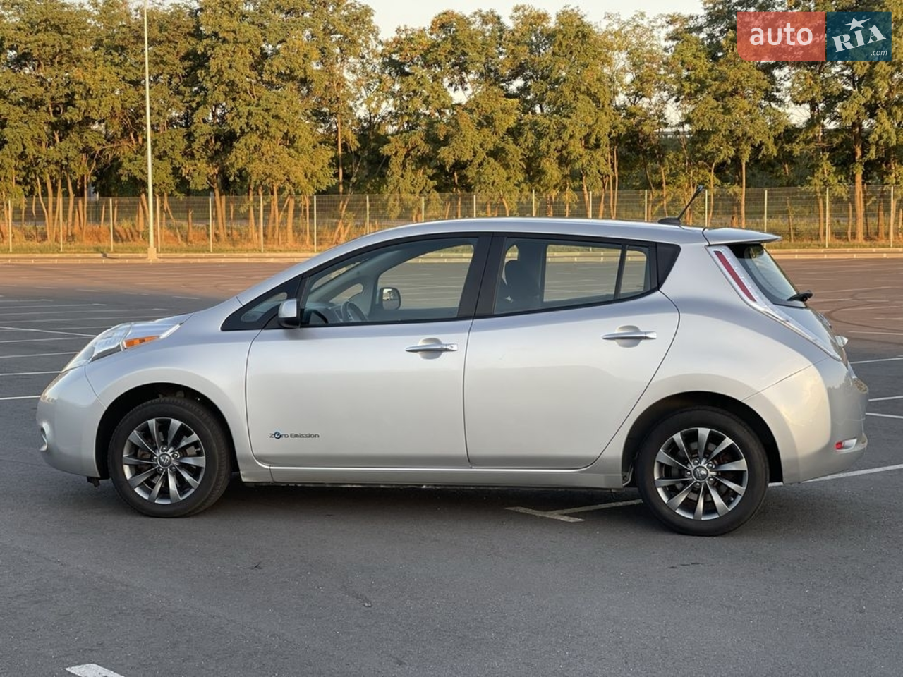 2014 Nissan Leaf - мініатюра 20