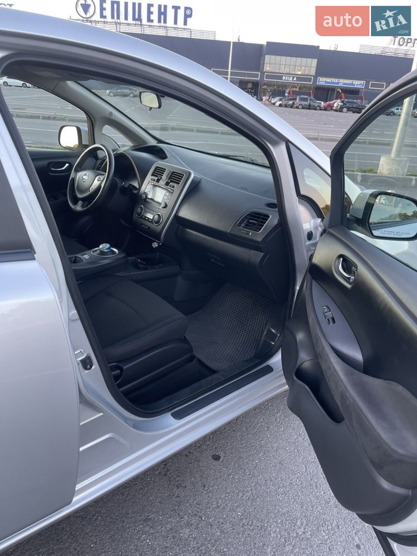 2014 Nissan Leaf - мініатюра 7