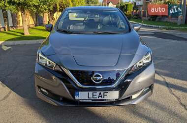 Хетчбек Nissan Leaf 2021 в Києві