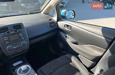 Хэтчбек Nissan Leaf 2014 в 