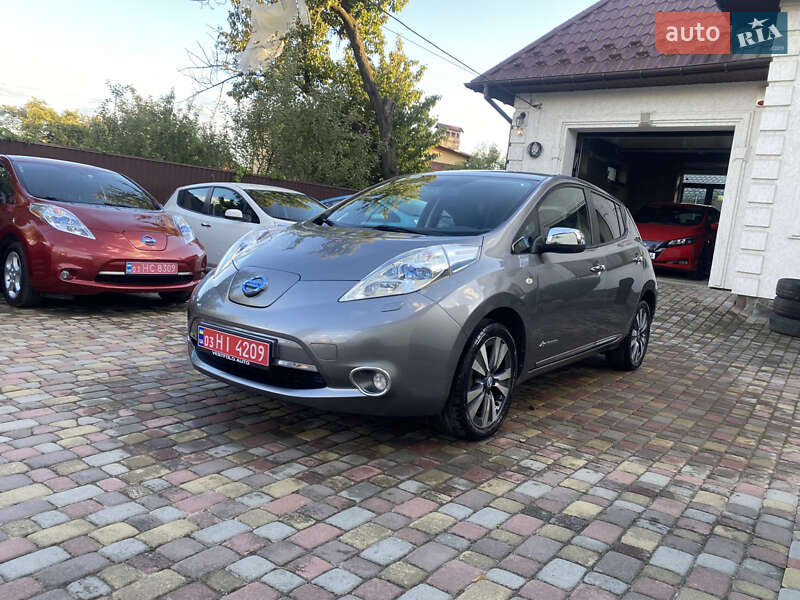 Nissan Leaf 2014