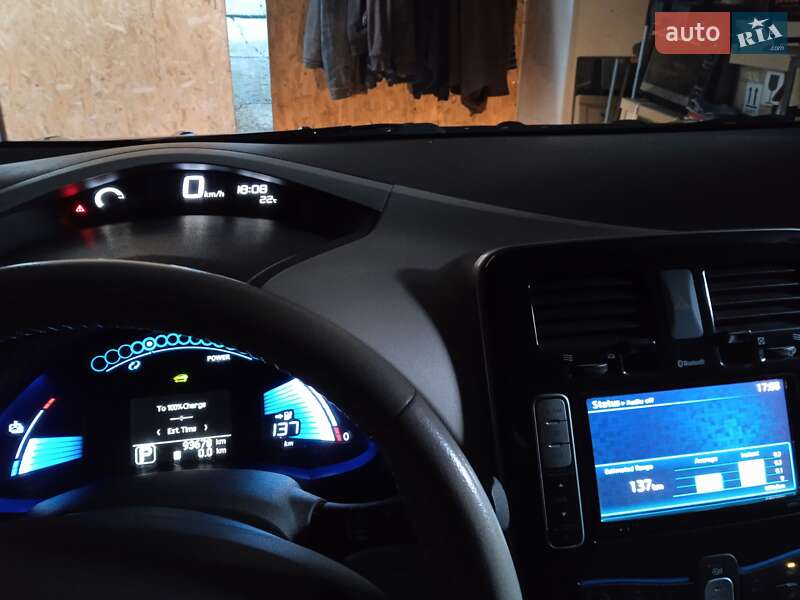 Хетчбек Nissan Leaf 2012 в Луцьку