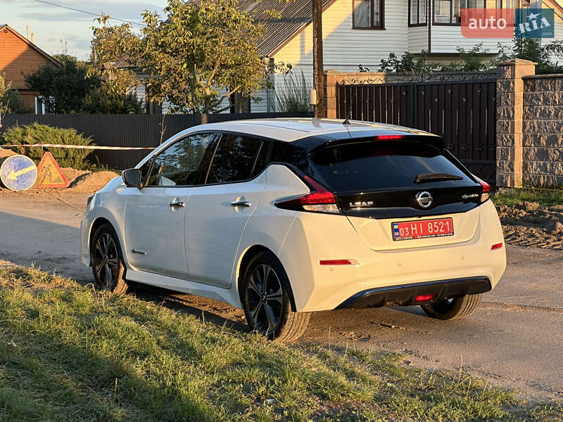 Хэтчбек Nissan Leaf 2020 в Ровно