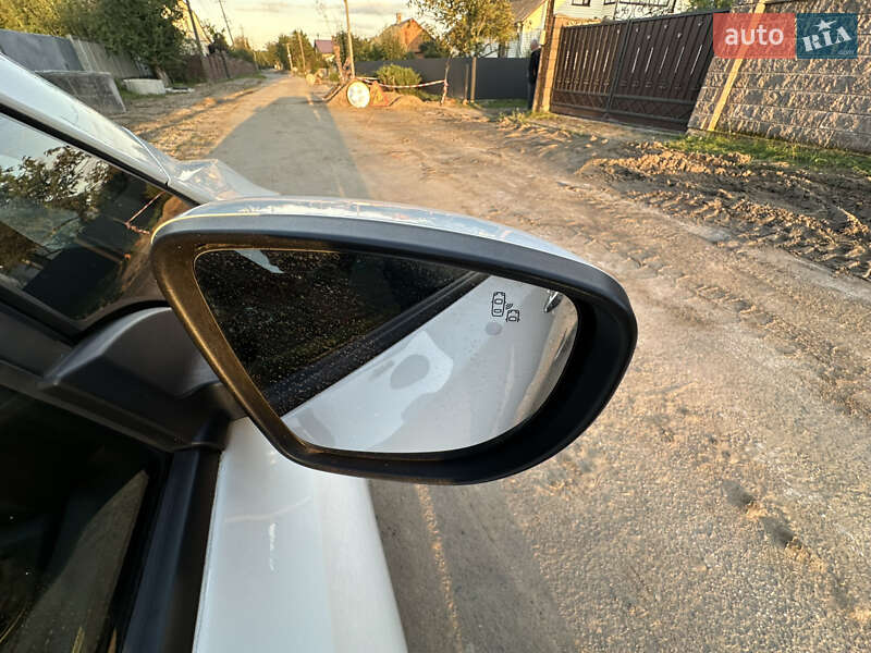 Хэтчбек Nissan Leaf 2020 в Ровно