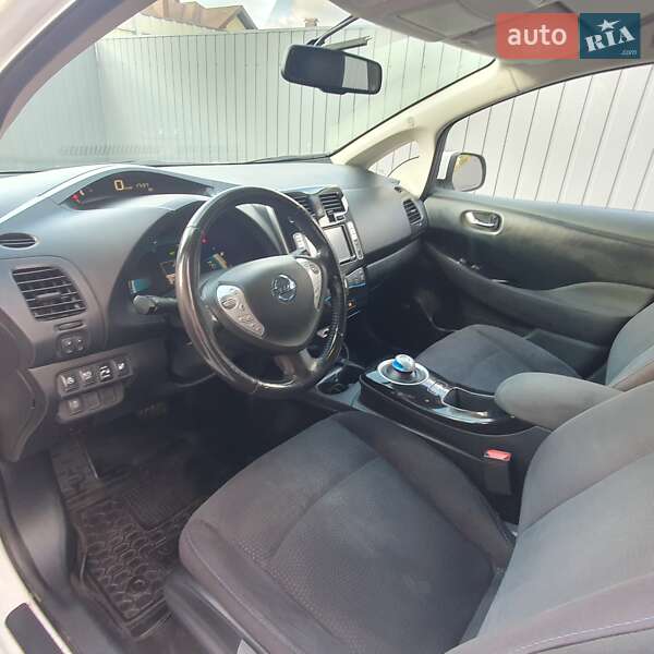 Хетчбек Nissan Leaf 2016 в Вінниці фото 8 Хетчбек Nissan Leaf 2016 в Вінниці