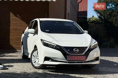 Хэтчбек Nissan Leaf 2021 в 