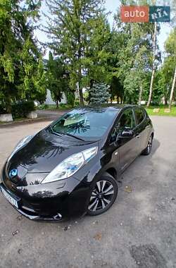 Хэтчбек Nissan Leaf 2017 в Хмельницком