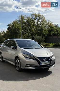 Хэтчбек Nissan Leaf 2020 в Кременчуге
