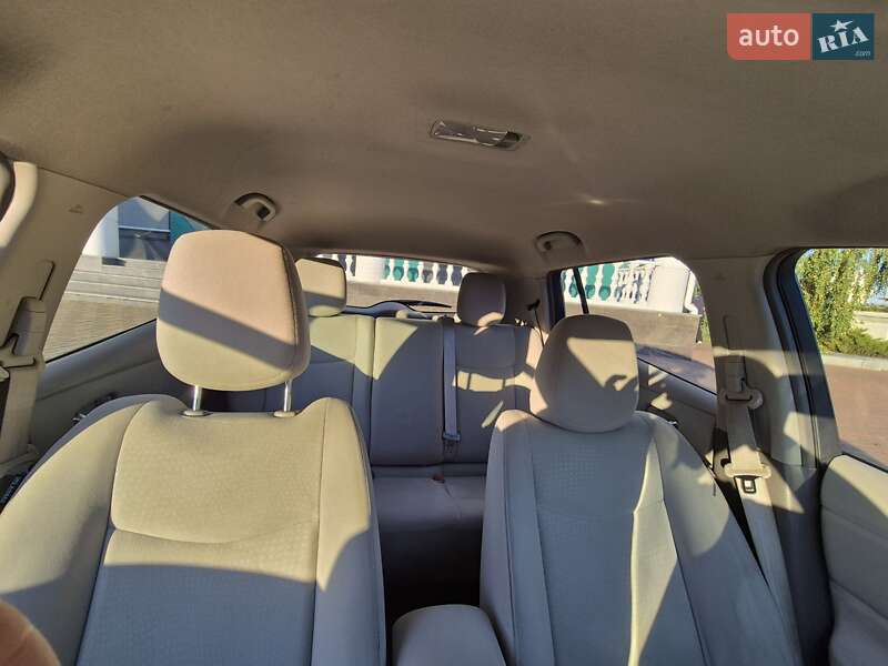 Хэтчбек Nissan Leaf 2012 в Черкассах