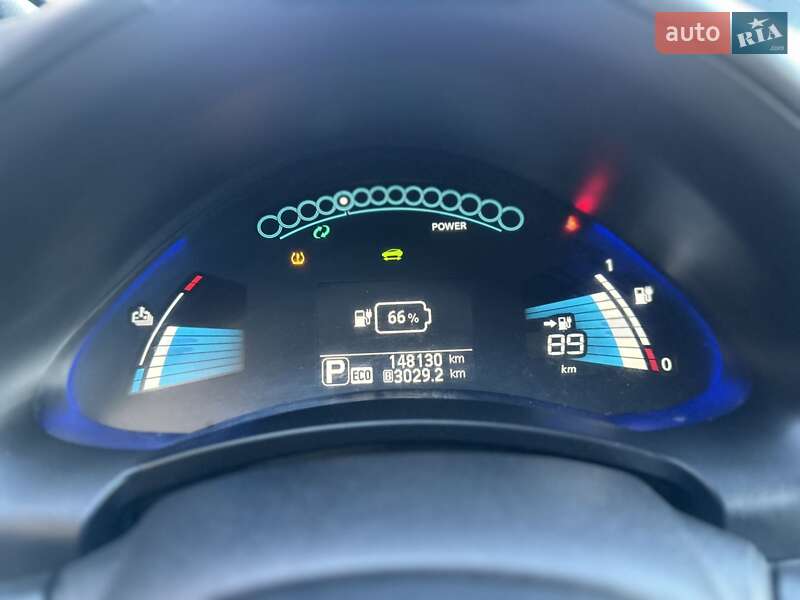 Хэтчбек Nissan Leaf 2016 в Житомире фото 11 Хэтчбек Nissan Leaf 2016 в Житомире
