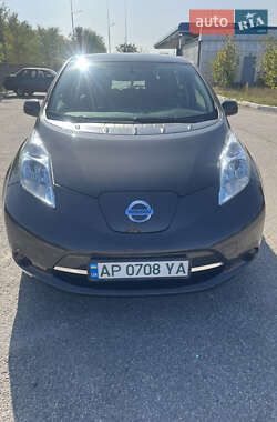 Хэтчбек Nissan Leaf 2016 в Запорожье