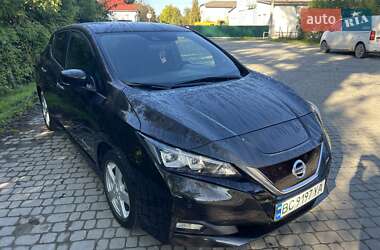 Хэтчбек Nissan Leaf 2018 в Львове