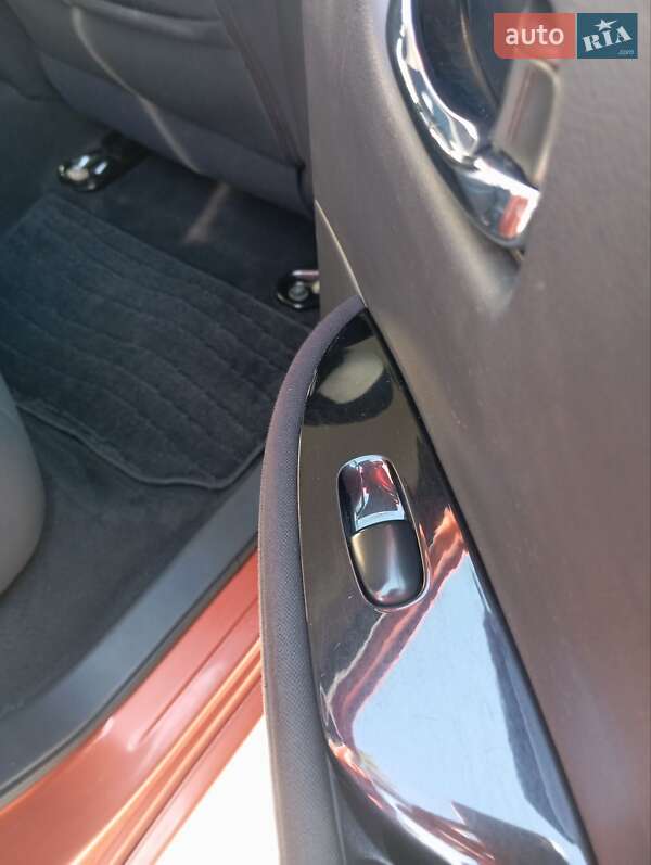 Хетчбек Nissan Leaf 2021 в Тернополі