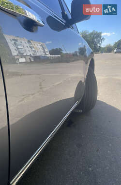 Хэтчбек Nissan Leaf 2014 в 