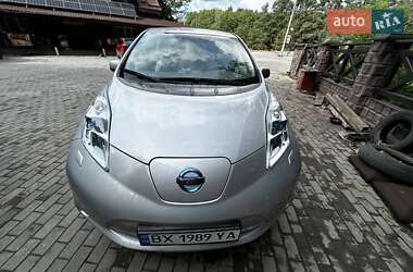 Хэтчбек Nissan Leaf 2012 в Славуте