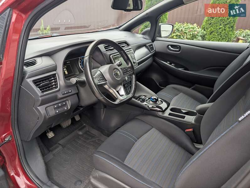 Хэтчбек Nissan Leaf 2018 в Виннице