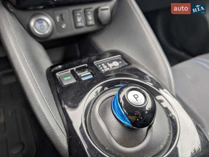 Хэтчбек Nissan Leaf 2018 в Виннице