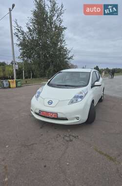 Хетчбек Nissan Leaf 2012 в Черкасах