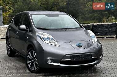 Хетчбек Nissan Leaf 2016 в Дрогобичі