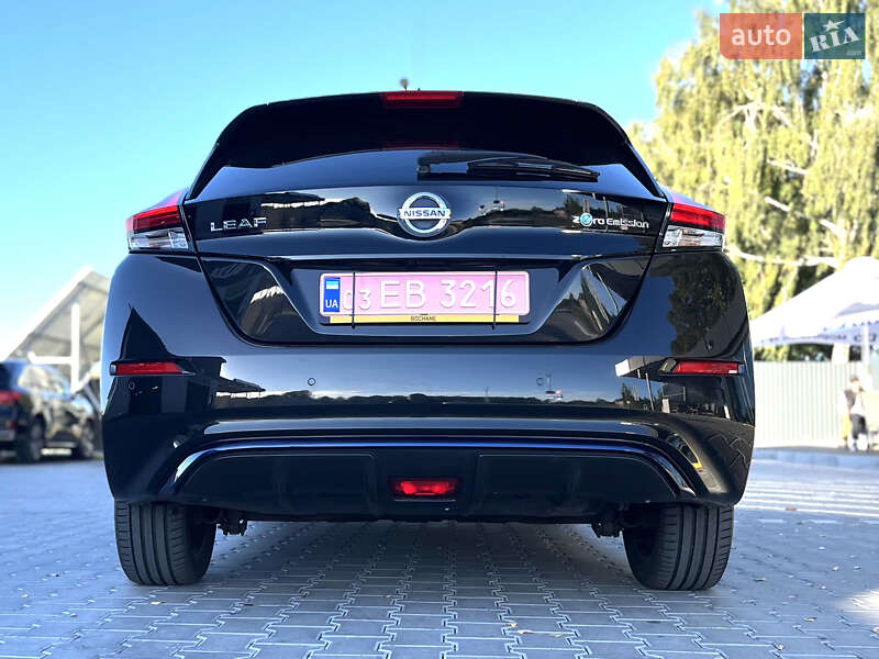 Хэтчбек Nissan Leaf 2019 в Владимире фото 5 Хэтчбек Nissan Leaf 2019 в Владимире
