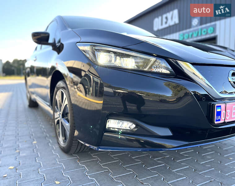 Хэтчбек Nissan Leaf 2019 в Владимире фото 11 Хэтчбек Nissan Leaf 2019 в Владимире