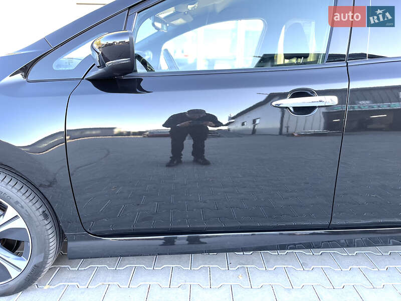 Хэтчбек Nissan Leaf 2019 в Владимире фото 61 Хэтчбек Nissan Leaf 2019 в Владимире